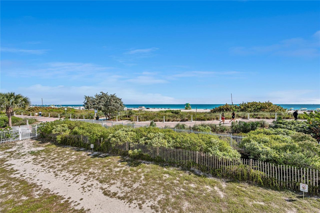 345 Ocean Dr, Unit 508, Miami Beach, FL 33139 Photo