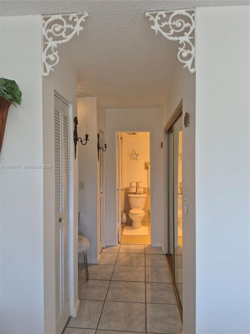 4751 NW 21st St, Unit 407, Lauderhill, FL 33313 Photo