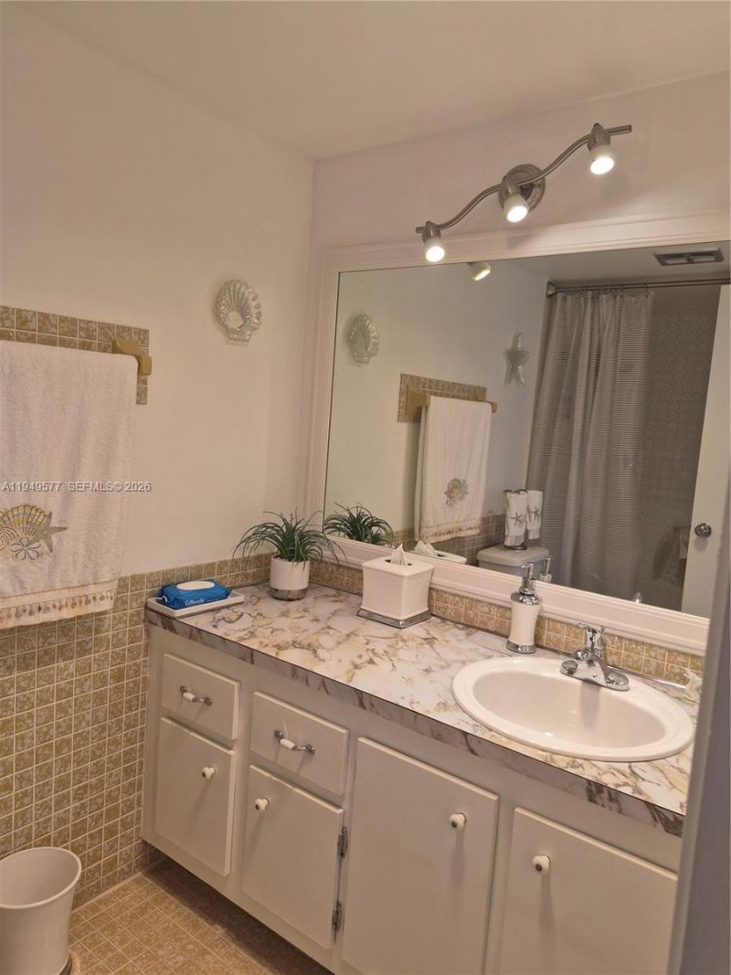 4751 NW 21st St, Unit 407, Lauderhill, FL 33313 Photo