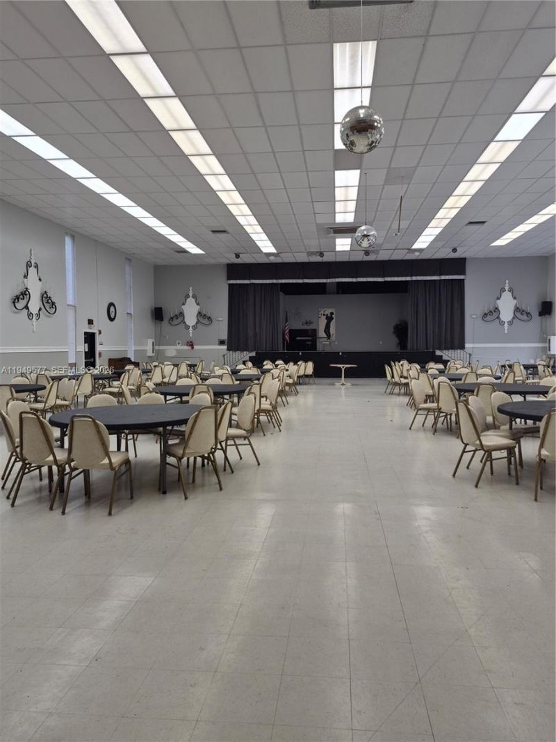 4751 NW 21st St, Unit 407, Lauderhill, FL 33313 Photo