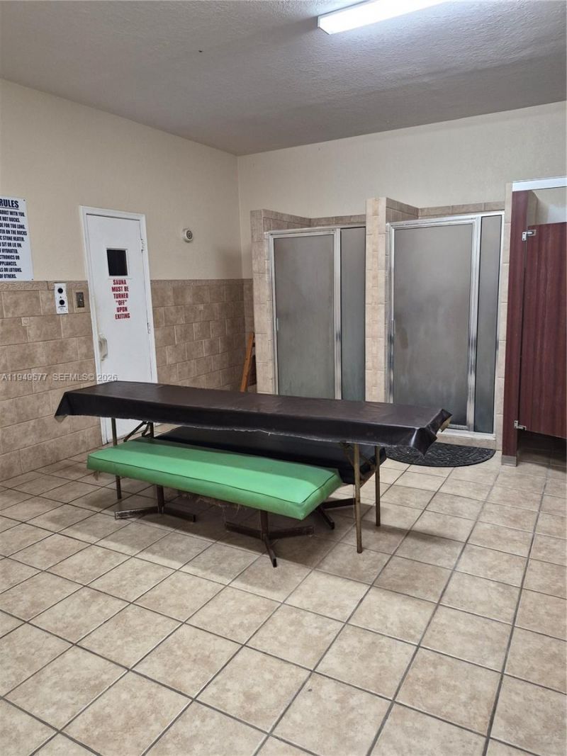 4751 NW 21st St, Unit 407, Lauderhill, FL 33313 Photo