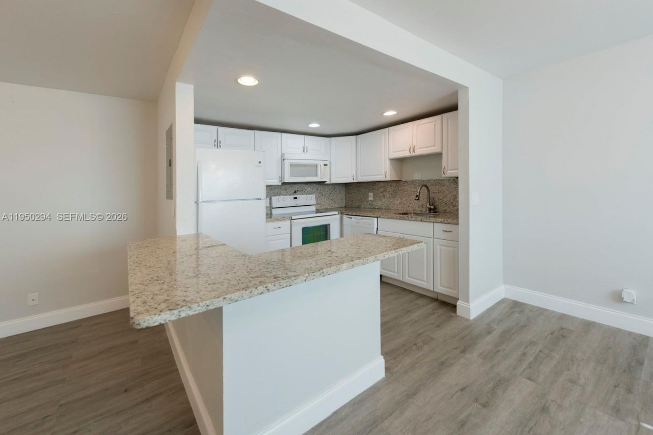 494 Monaco K, Unit 494, Delray Beach, FL 33446 Photo