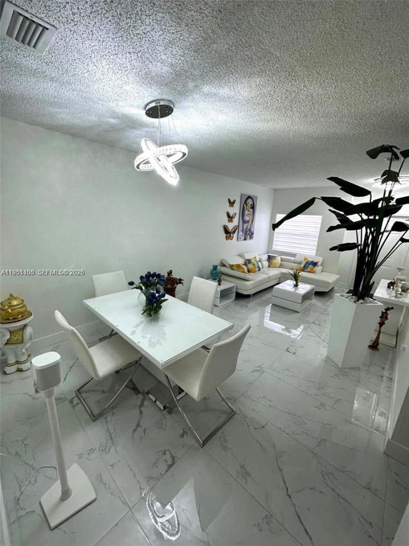 2207 SE 23rd Ave, Unit 2207, Homestead, FL 33035 Photo