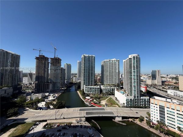 31 SE 5th St, Unit 3009, Miami, FL 33131
