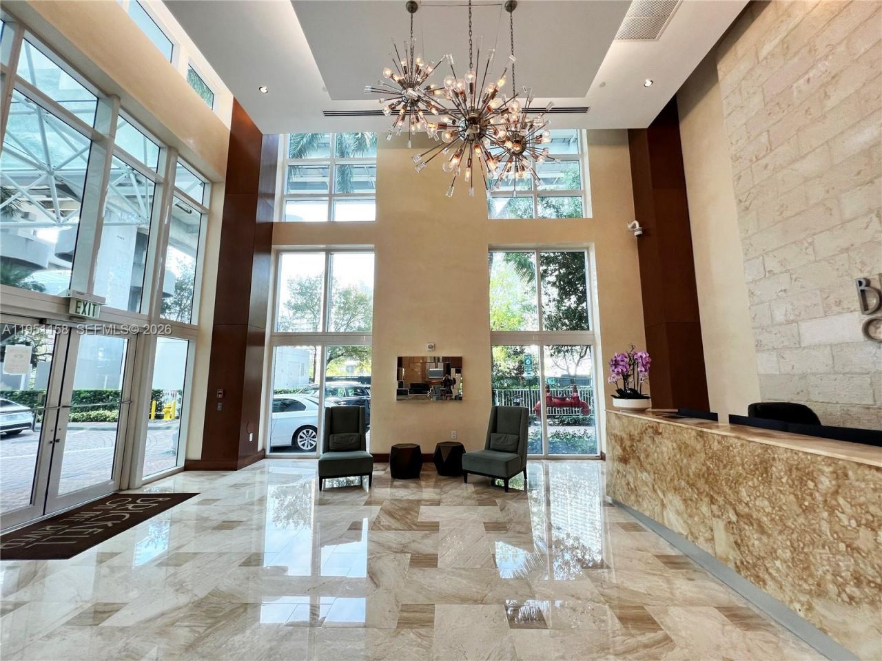 31 SE 5th St, Unit 3009, Miami, FL 33131 Photo