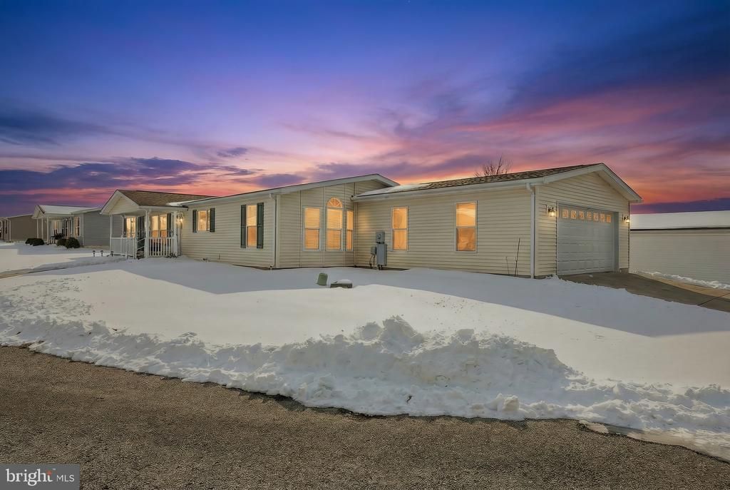 267 Runaway Road, Abbottstown, PA 17301 Main Photo