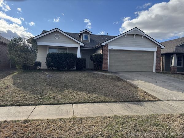 2125 E Concord Street North, Broken Arrow, OK 74012