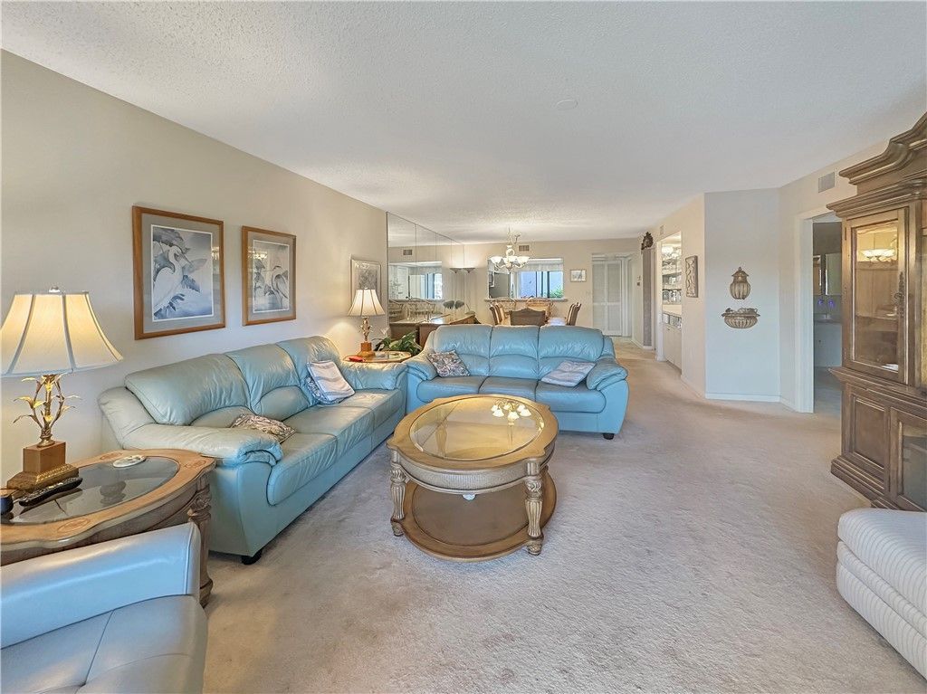 3300 Twin Lakes Terrace, Unit 103, Fort Pierce, FL 34951 Photo