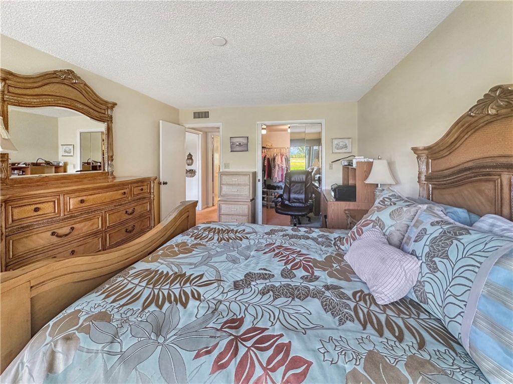 3300 Twin Lakes Terrace, Unit 103, Fort Pierce, FL 34951 Photo