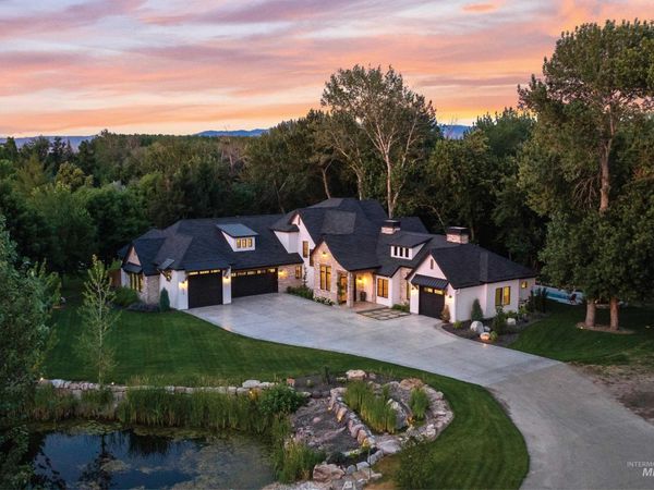 228 S Alder Lane, Eagle, ID 83616