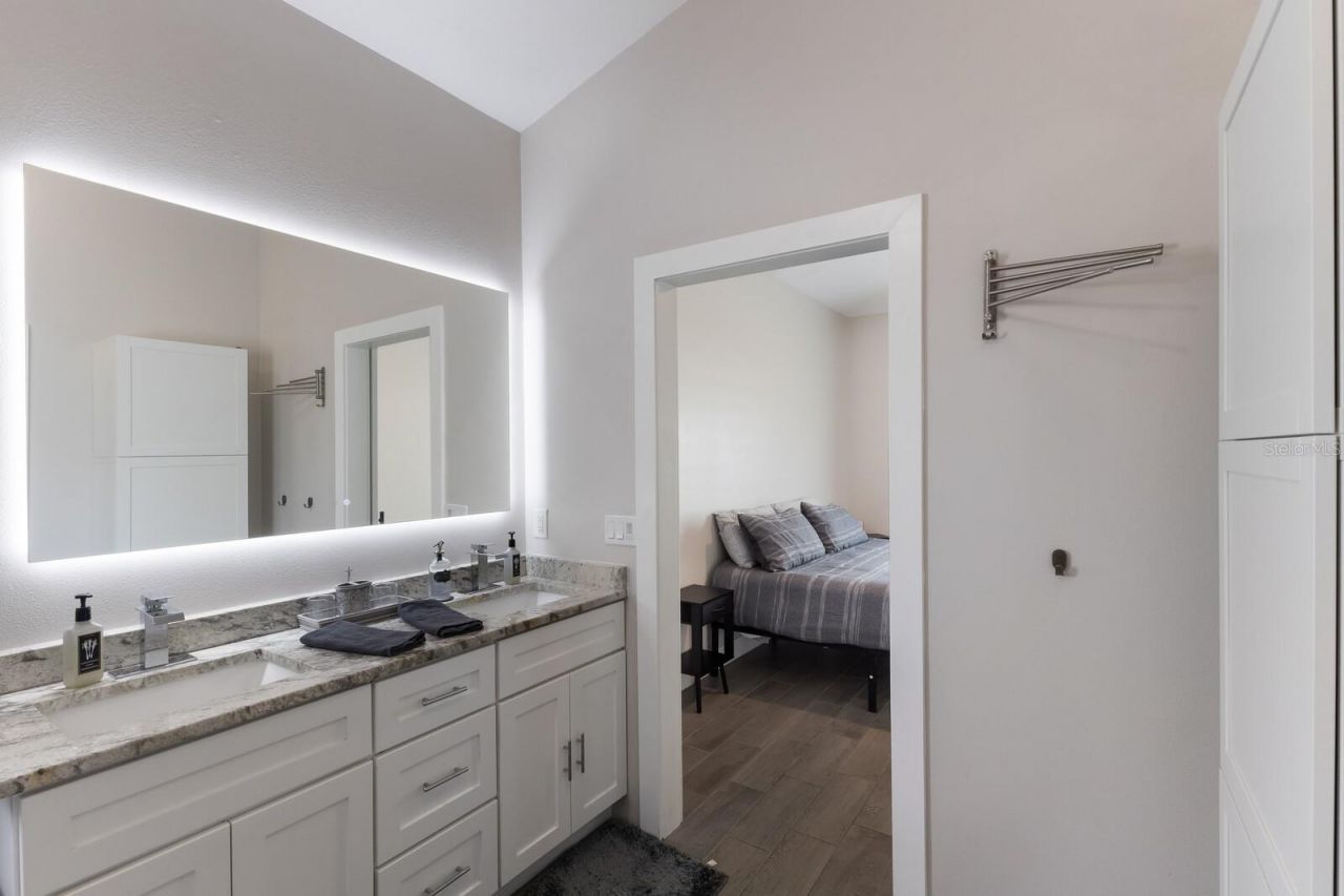 1606 22nd Avenue W, Palmetto, FL 34221 Photo