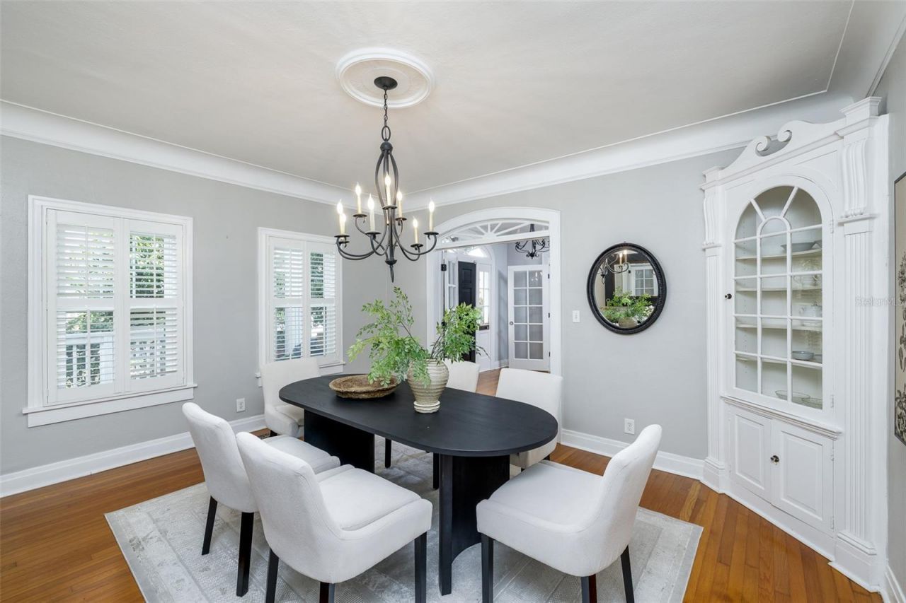 446 16th Avenue Ne, Saint Petersburg, FL 33704 Photo