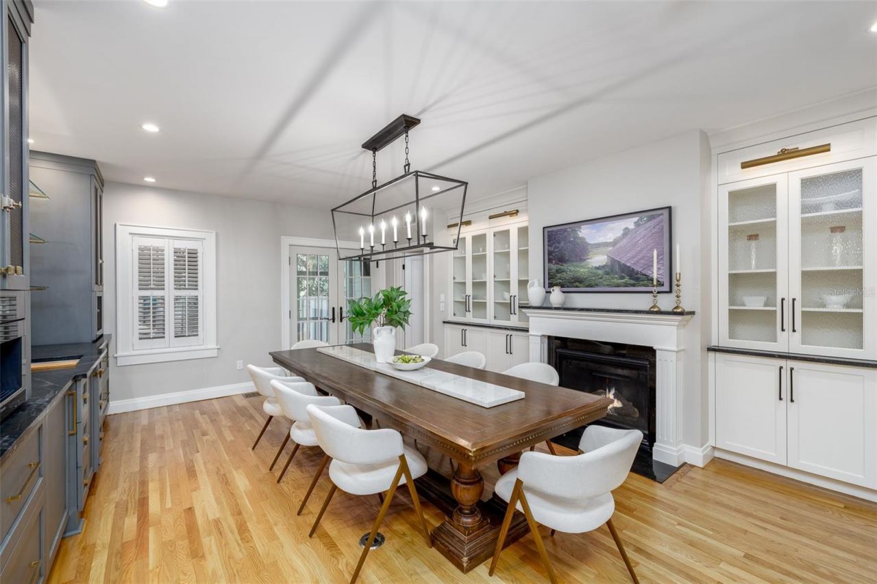 446 16th Avenue Ne, Saint Petersburg, FL 33704 Photo