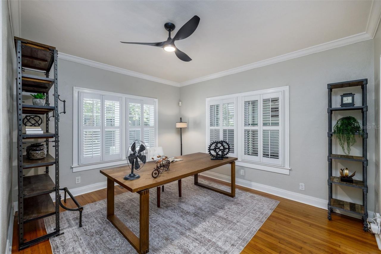 446 16th Avenue Ne, Saint Petersburg, FL 33704 Photo