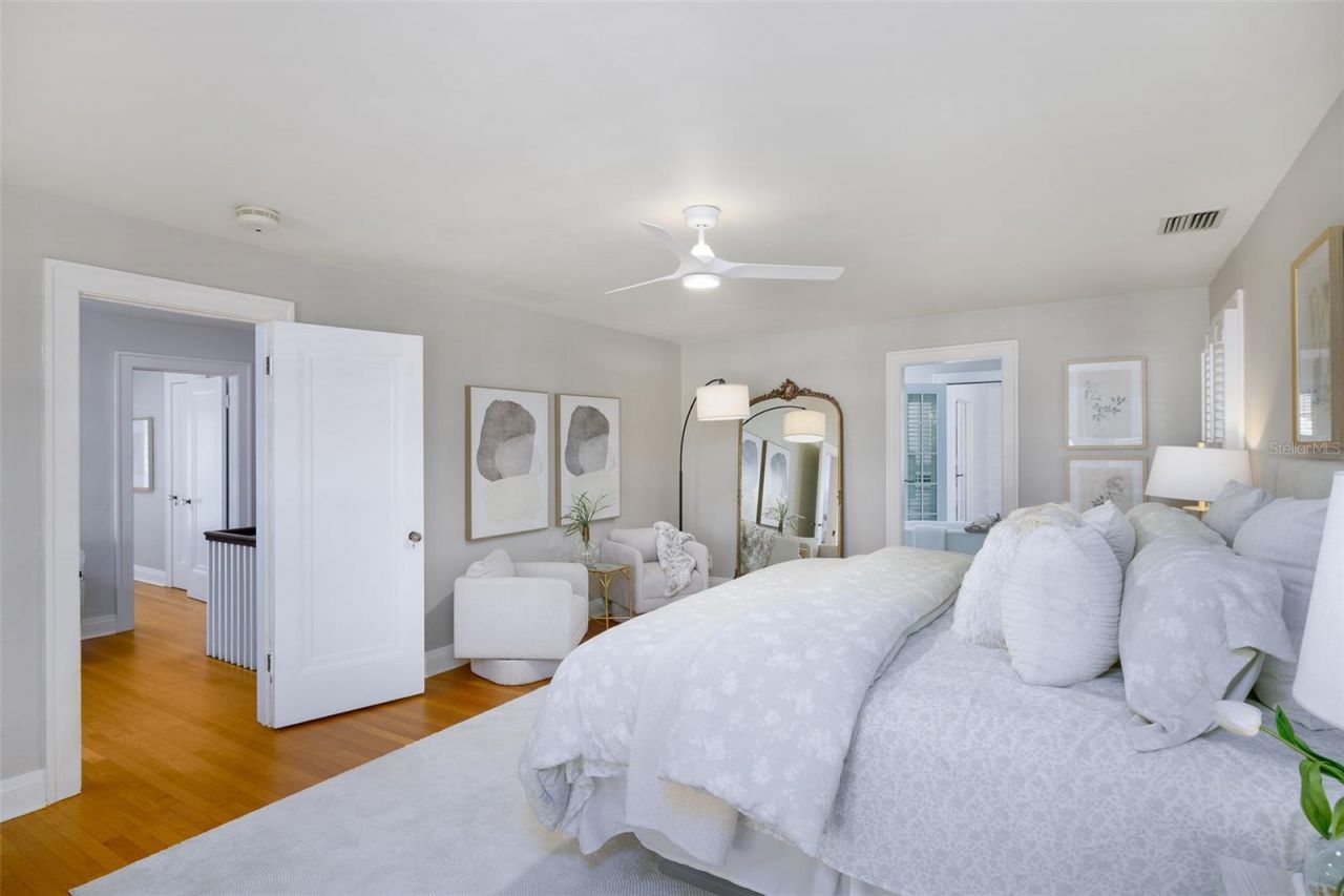 446 16th Avenue Ne, Saint Petersburg, FL 33704 Photo