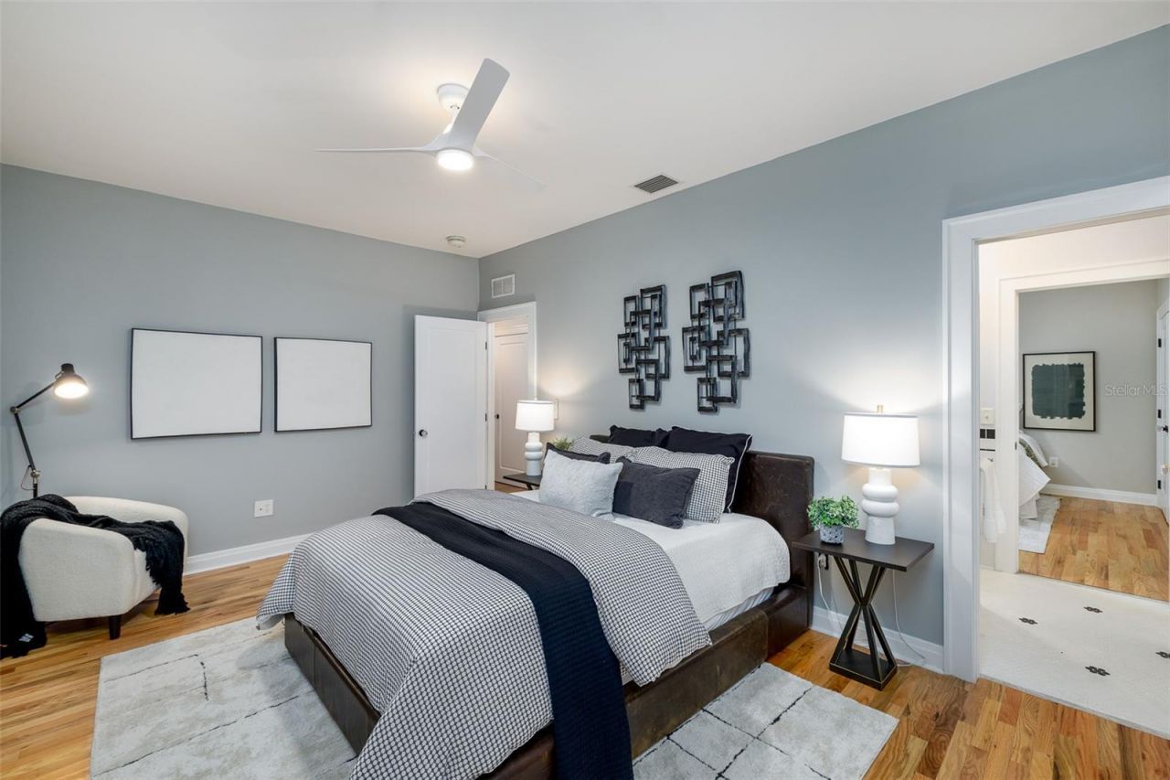 446 16th Avenue Ne, Saint Petersburg, FL 33704 Photo