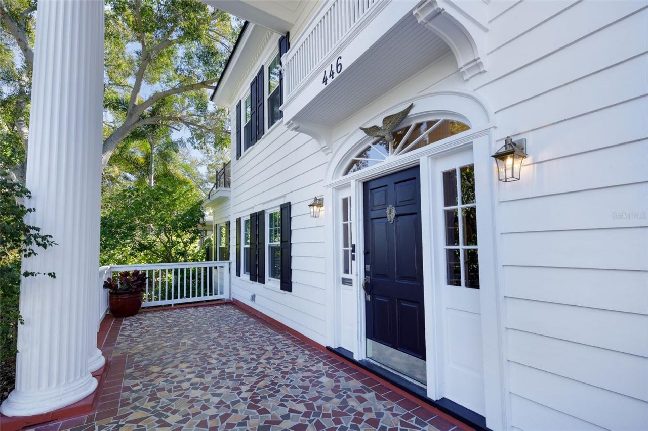 446 16th Avenue Ne, Saint Petersburg, FL 33704 Photo