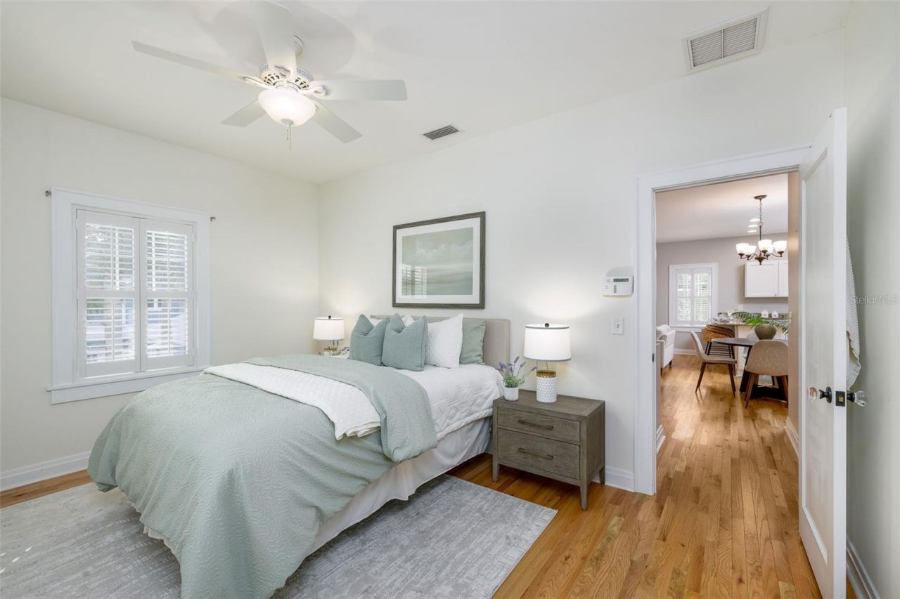 446 16th Avenue Ne, Saint Petersburg, FL 33704 Photo