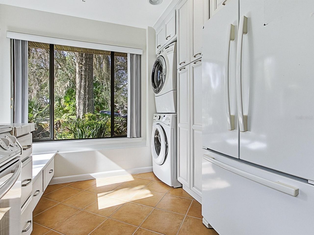 104 Waterwood Drive, Yalaha, FL 34797 Photo