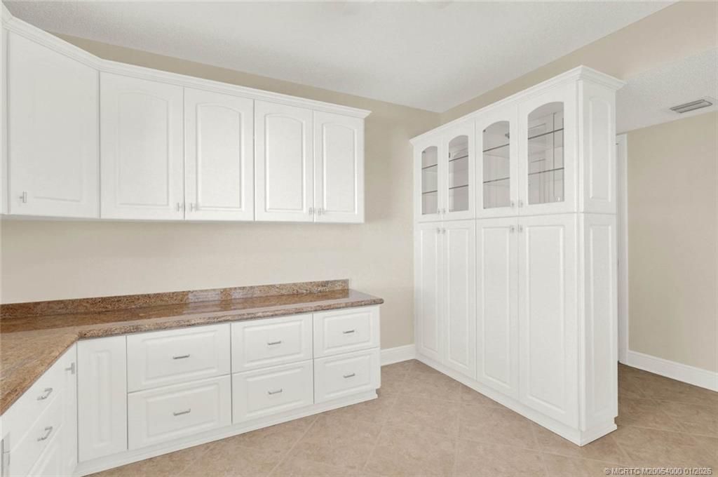 1950 SW Palm City Road, Unit 1-307, Stuart, FL 34994 Photo