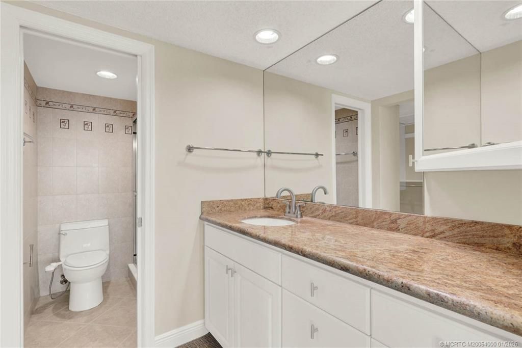 1950 SW Palm City Road, Unit 1-307, Stuart, FL 34994 Photo