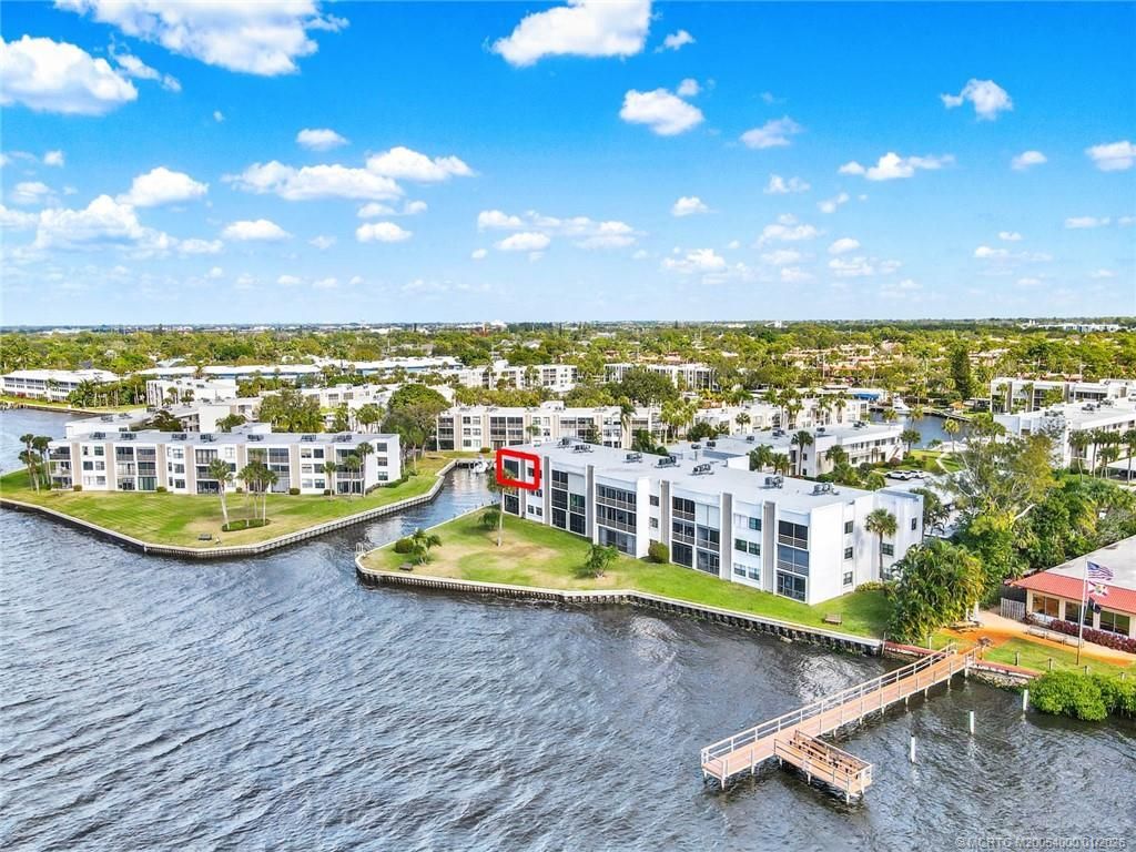 1950 SW Palm City Road, Unit 1-307, Stuart, FL 34994 Photo