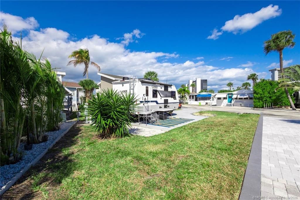 10725 S Ocean Drive, Lot #409, Jensen Beach, FL 34957 Photo