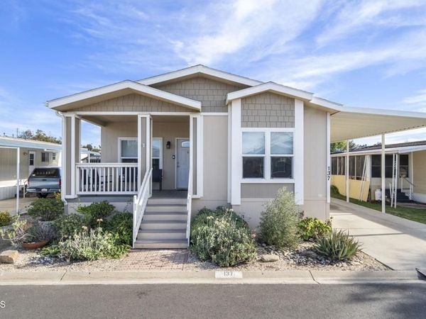 15750 Arroyo Drive, Unit 137, Moorpark, CA 93021