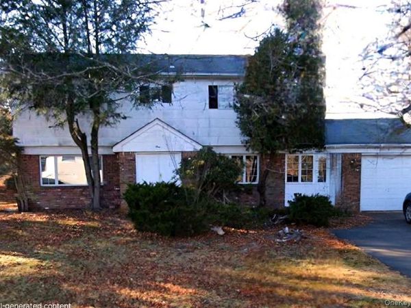 1 Concord Drive, Monsey, NY 10952