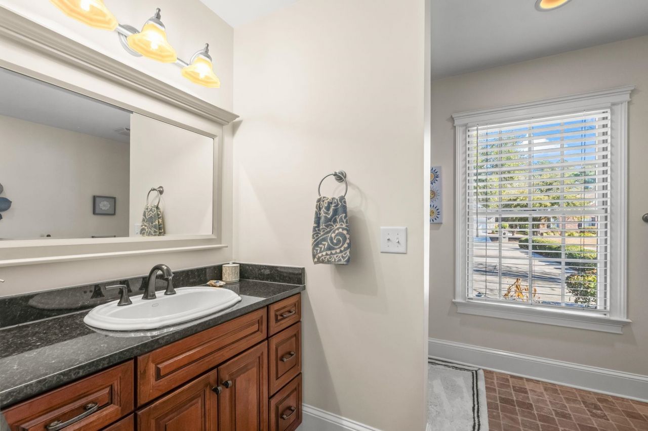 400 Foxtail Dr. Photo 26