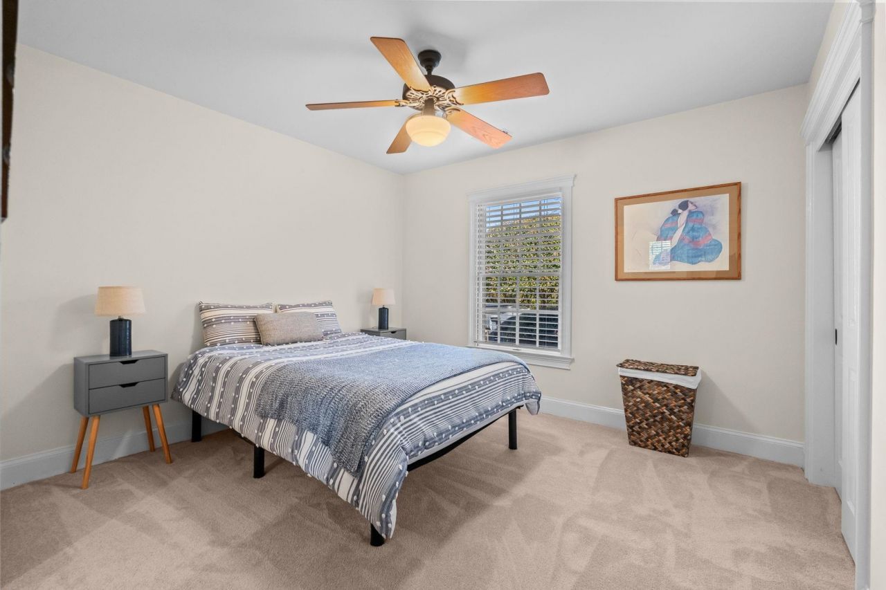 400 Foxtail Dr. Photo 32