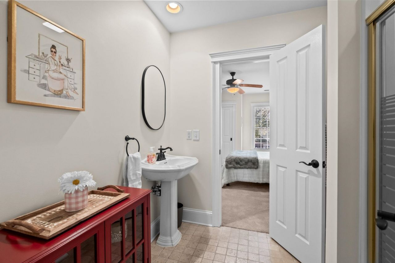 400 Foxtail Dr. Photo 33