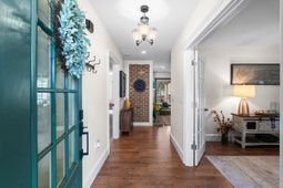 400 Foxtail Dr. photo 4