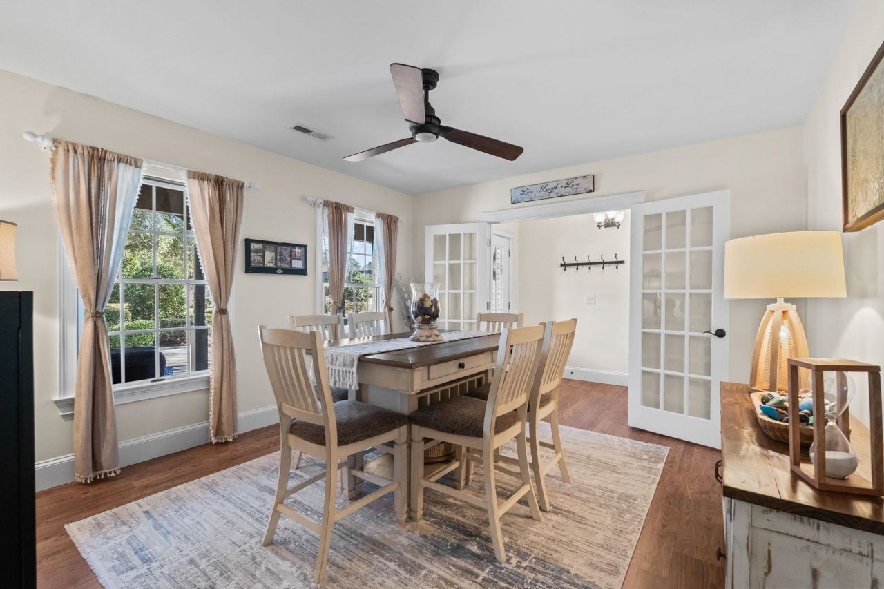 400 Foxtail Dr. Photo 7