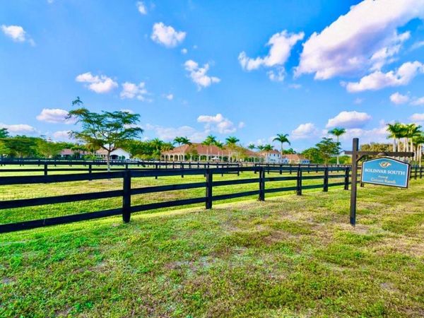 5625 140th Avenue S, Wellington, FL 33449