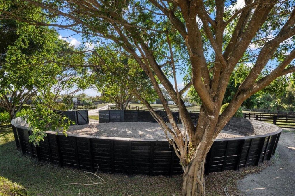 5625 140th Avenue S, Wellington, FL 33449 Photo