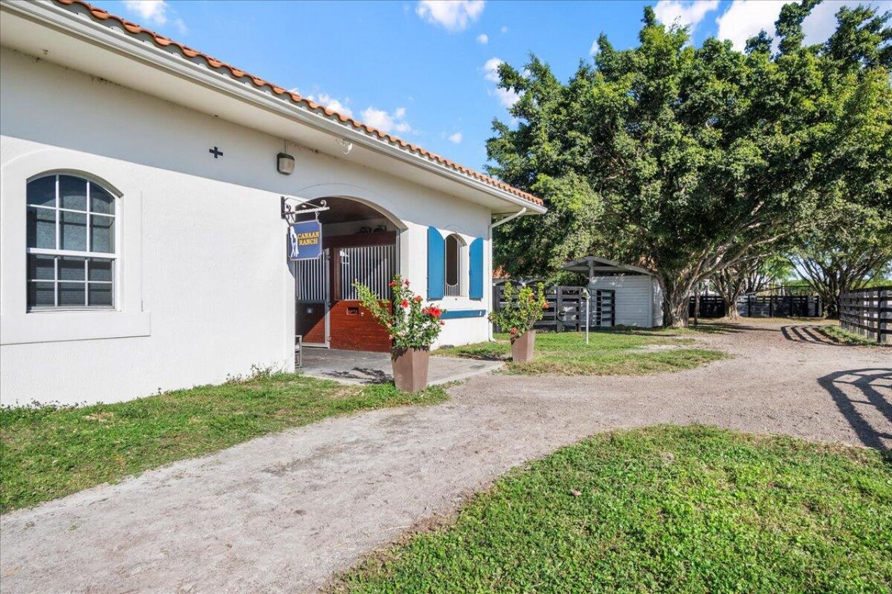 5625 140th Avenue S, Wellington, FL 33449 Photo