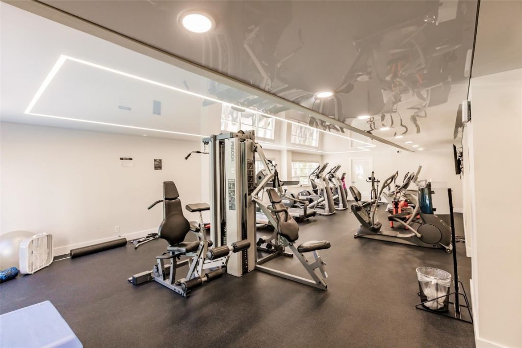 340 Sunset Drive, Unit 608, Fort Lauderdale, FL 33301 Photo