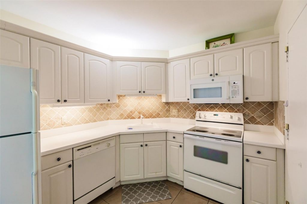 340 Sunset Drive, Unit 608, Fort Lauderdale, FL 33301 Photo