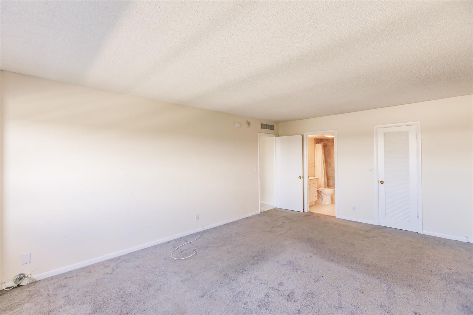 340 Sunset Drive, Unit 608, Fort Lauderdale, FL 33301 Photo