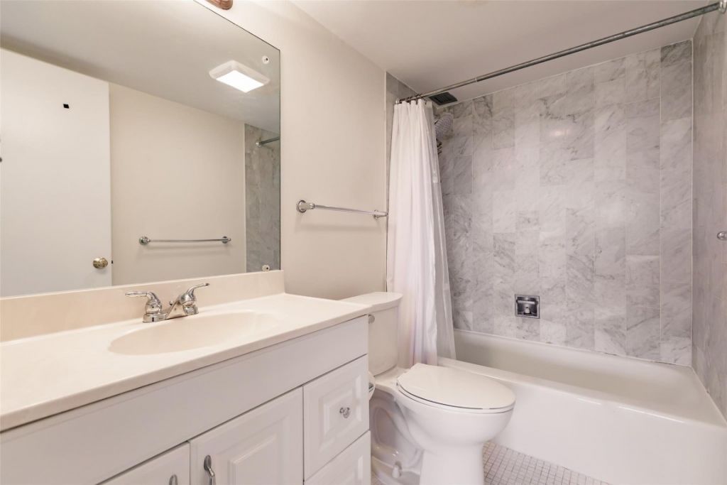 340 Sunset Drive, Unit 608, Fort Lauderdale, FL 33301 Photo