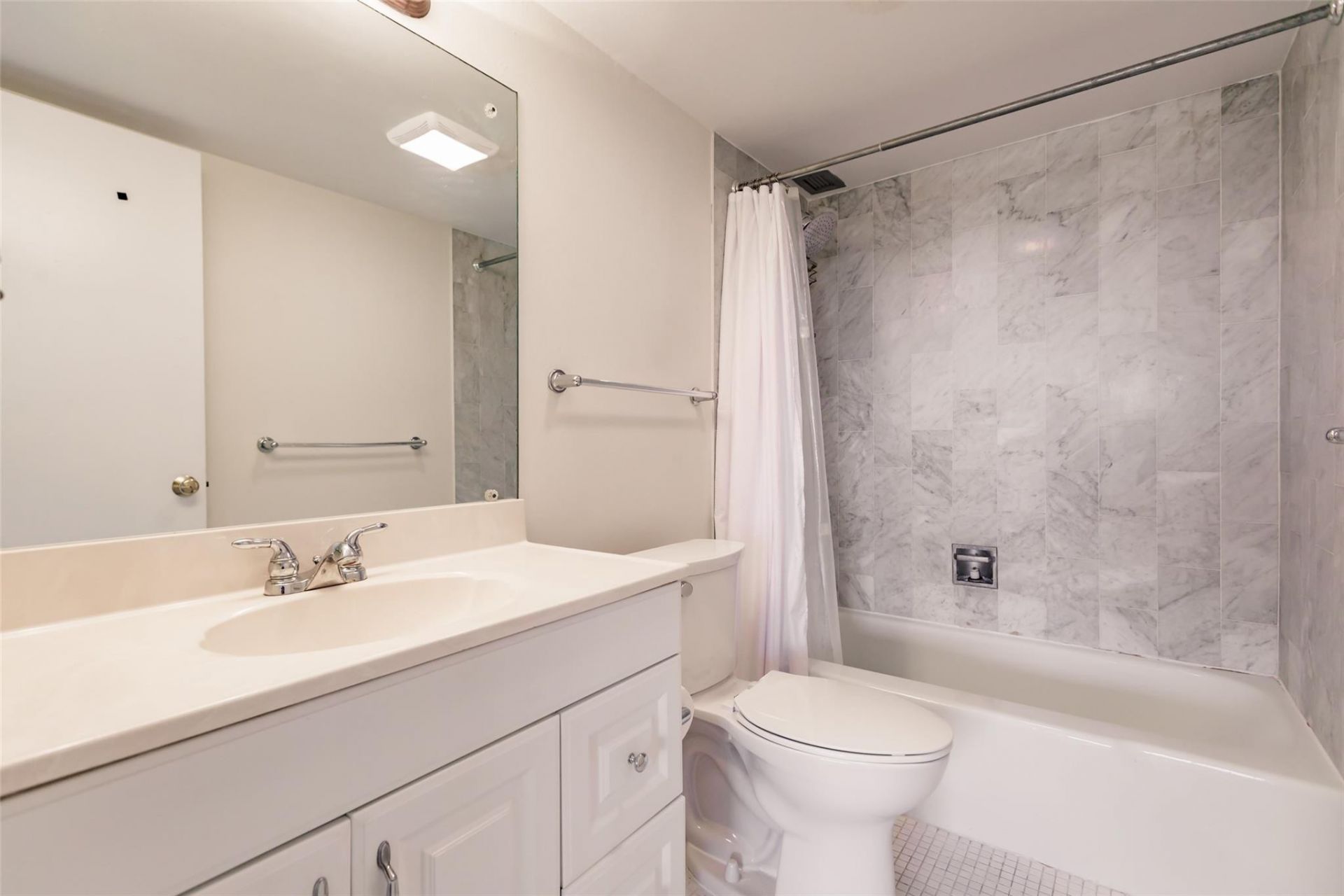 340 Sunset Drive, Unit 608, Fort Lauderdale, FL 33301 Photo