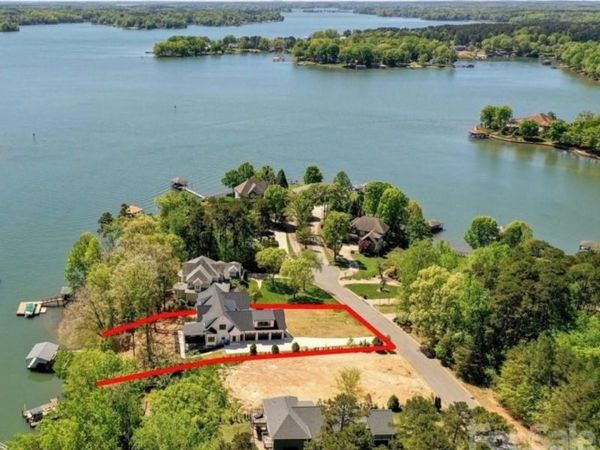 153 High Hills Drive, Mooresville, NC 28117