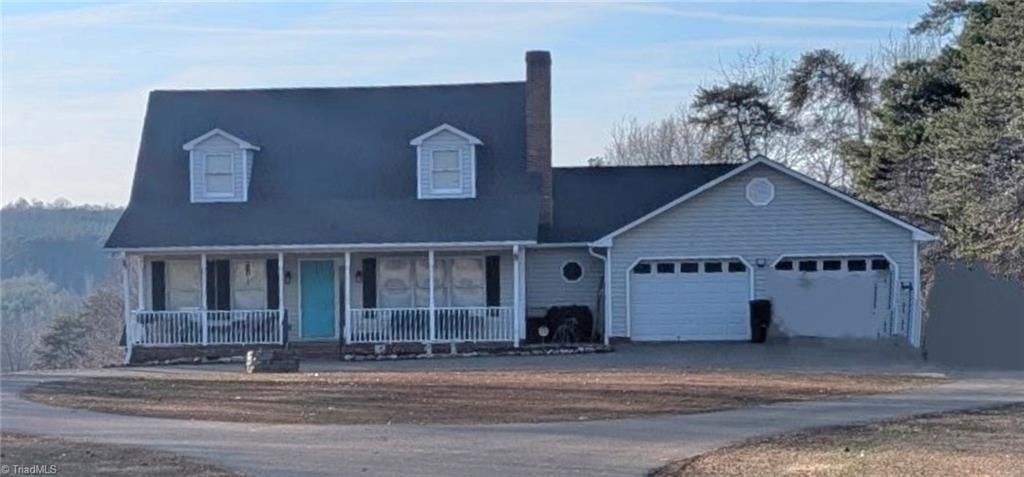 1565 Old Rockford Road, Dobson, NC 27017 Main Photo