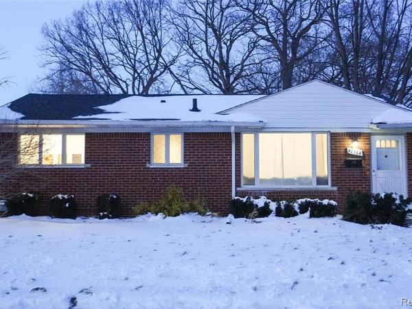 32564 Hazelwood Street, Westland, MI 48186