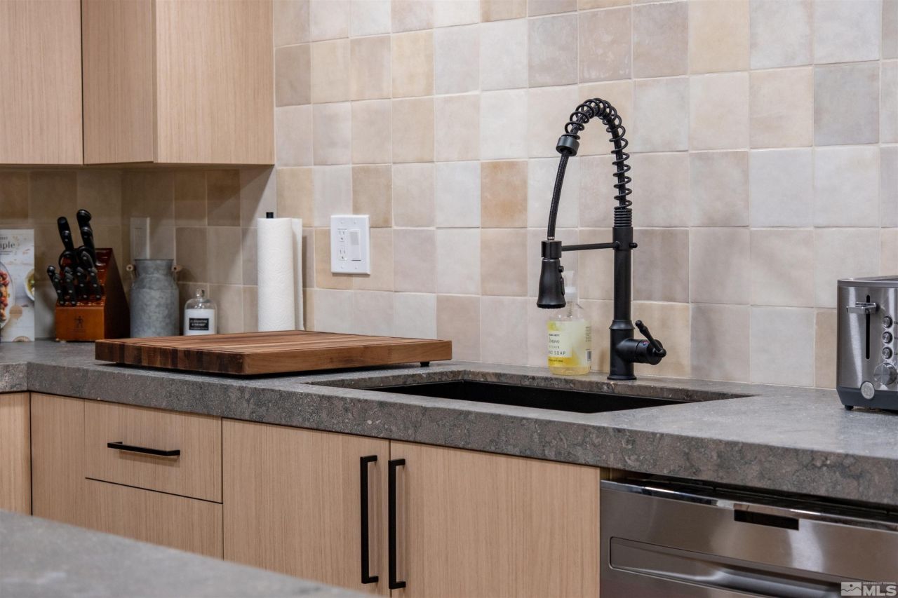 945 Harold, Unit 20, Incline Village, NV 89451 Photo