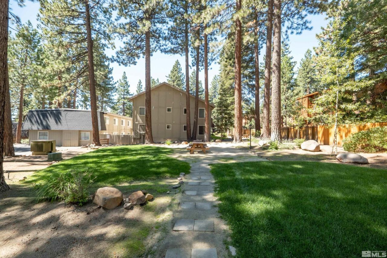 945 Harold, Unit 20, Incline Village, NV 89451 Photo