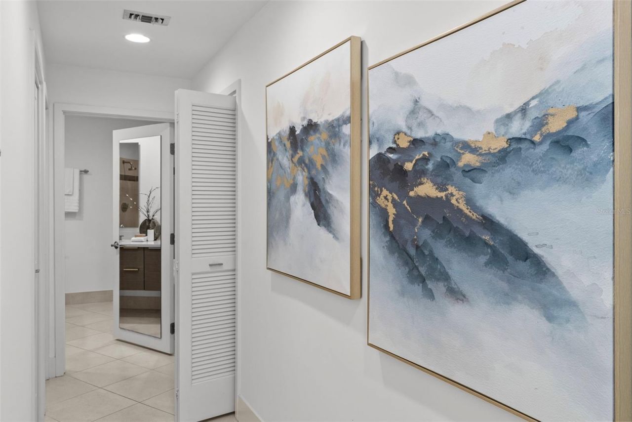 175 1st Street S, Unit 1604, Saint Petersburg, FL 33701 Photo