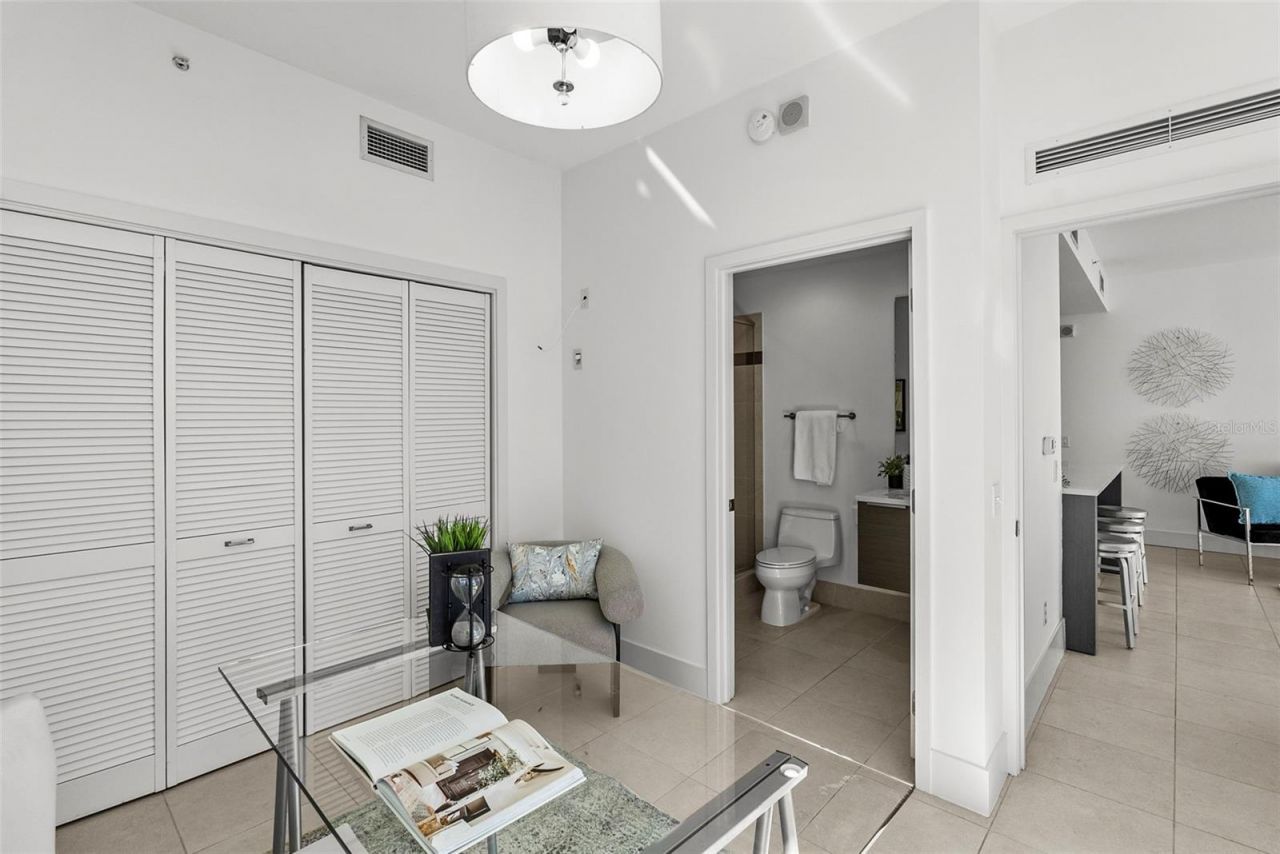 175 1st Street S, Unit 1604, Saint Petersburg, FL 33701 Photo