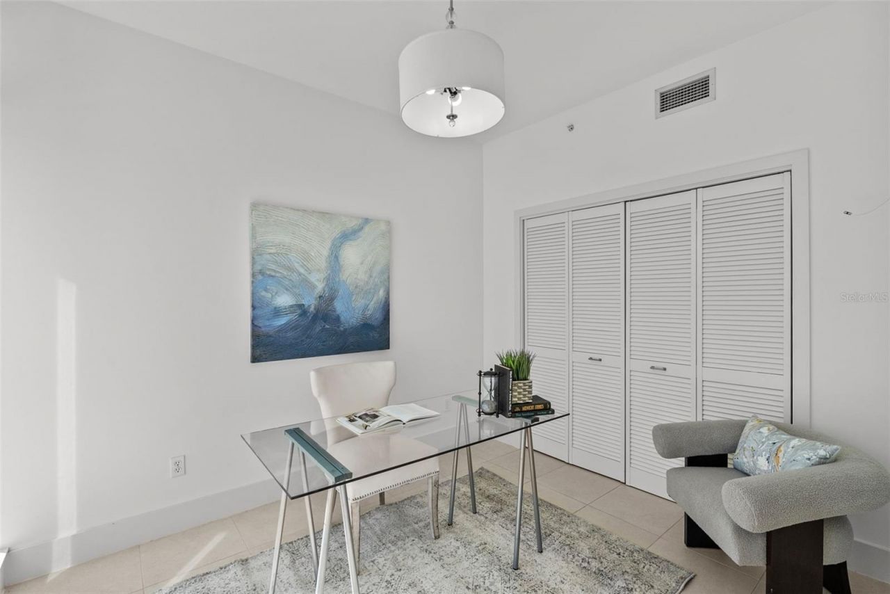 175 1st Street S, Unit 1604, Saint Petersburg, FL 33701 Photo